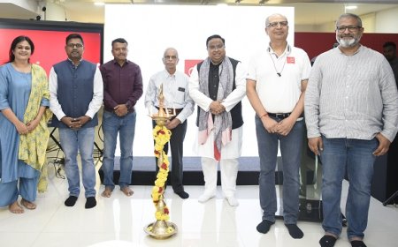 CamCom Celebrates 8th Anniversary with the Launch of AI& - World's First Large Vision Model for Surface-agnostic Defect and Damage Assessments