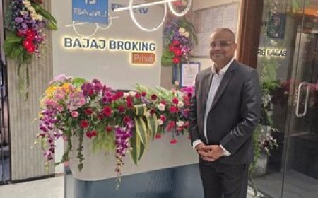 Bajaj Broking Targets Ultra HNI Segment with Launch of Bajaj Broking Privé