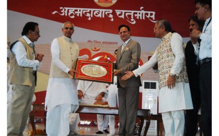 Acharya Tulsi Felicitation Ceremony held at Koba under the chairmanship of the Hon’ble Governor and in the special presence of the Chief Minister