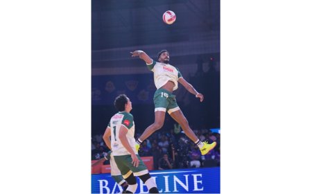 Bengaluru Torpedoes Prevail Over Spirited Calicut in PVL Classic